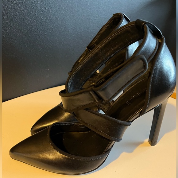 ATELJE 71 Quasar Criss-Cross Black Pointed Toe Heel - Picture 3 of 6